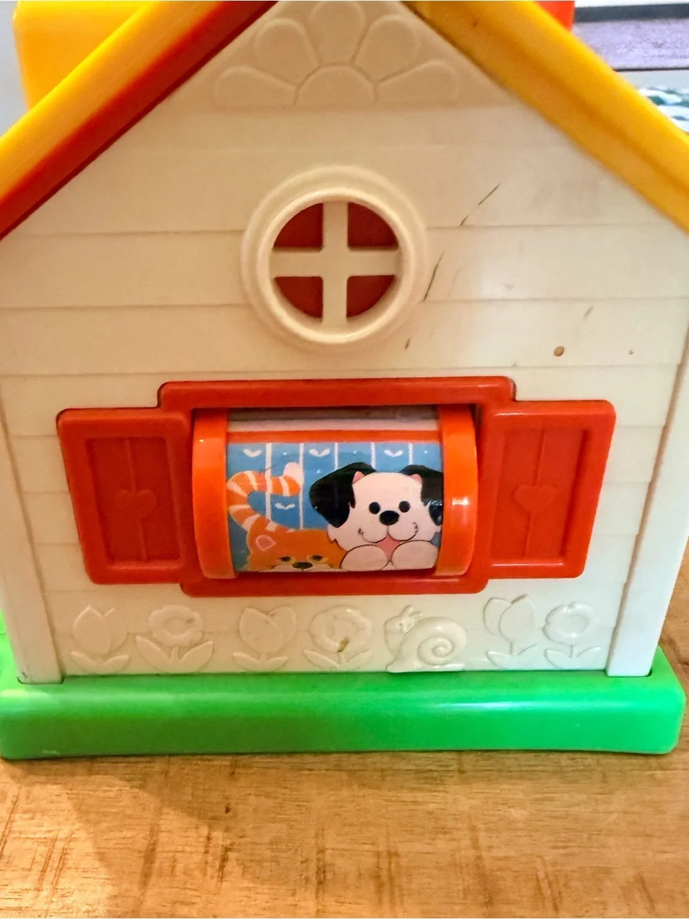 Fisher-Price Chunky Little People Vintage discovery cottage with boy and dog